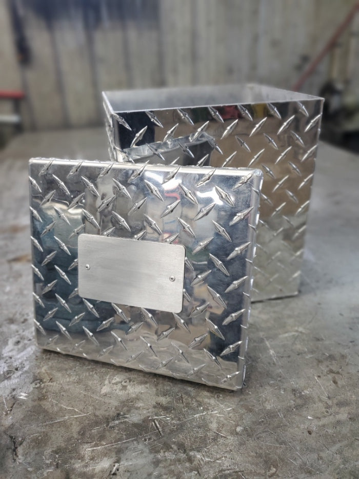 Boîte à urne 12x12x12